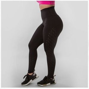 Buffbunny Allure Leggings